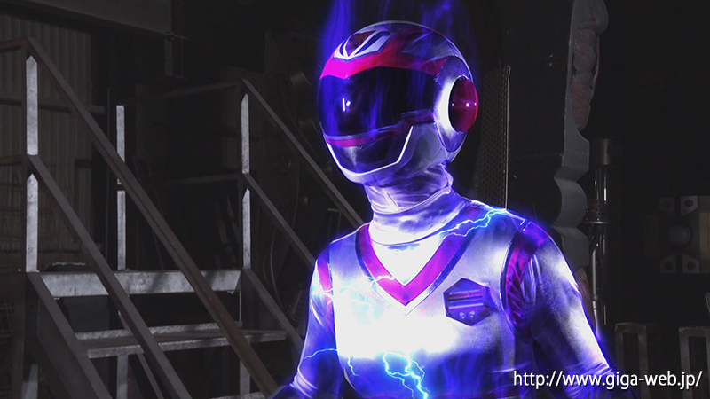電影戦隊チャージマン 孤立！
罠にはまったチャージマーメイド