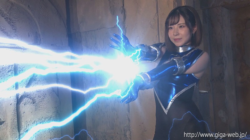 パーフェクトヒロイン コスプレイダーゼロ ～絶倫仮面に屈した無敵のヒロイン～
