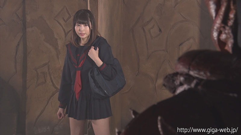 普段は日暮が丘学園の女子学生で風紀委員長の加賀美レナは超古代文明レムリアより伝わる伝説の秘宝マスターフォースの力で街の平和を守る美少女戦士セーラーアリスに変身する、加賀美財閥のお嬢様である。そんなある日、妖魔の仕業と思われる連続誘拐事件が発生！セーラーアリスは調査に向かうが、それはセーラーアリスに復讐を誓う妖魔たちの罠だったのだ！まんまと罠に嵌ったセーラーアリスは集団の妖魔たちに完膚なきまでに叩きのめされ、絶望を味わう事に…。［BAD END］
