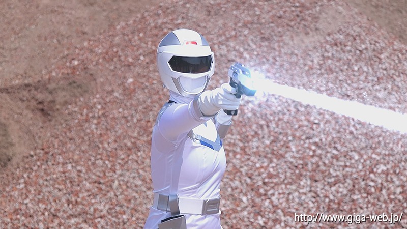 騎装戦隊ブリッドレンジャー 完全野外性的陥落地獄