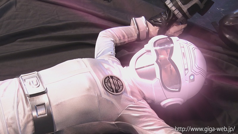 ターゲットはマッハピンク part2 ～白くされたマッハピンク～
