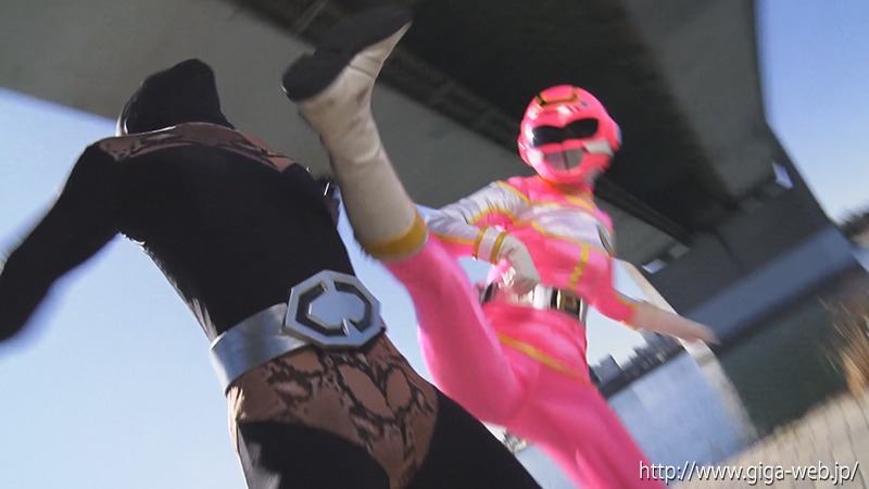 ターゲットはマッハピンク part2 ～白くされたマッハピンク～
