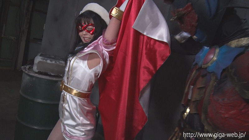 ヒロインハンター開発計画 美少女仮面オーロラ 聖なる戦士から生まれた悪魔、恐怖のオーロラハンター誕生！
