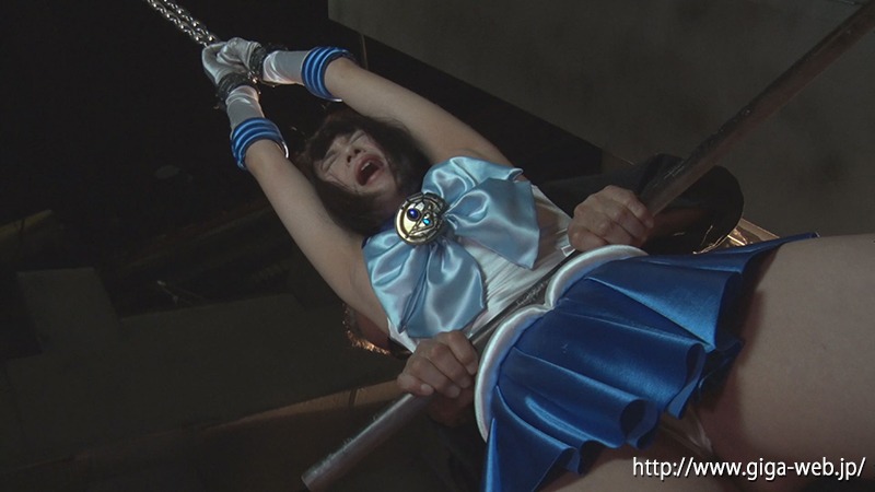 HEROINE陥落倶楽部18 セーラーアクア羞恥躾
